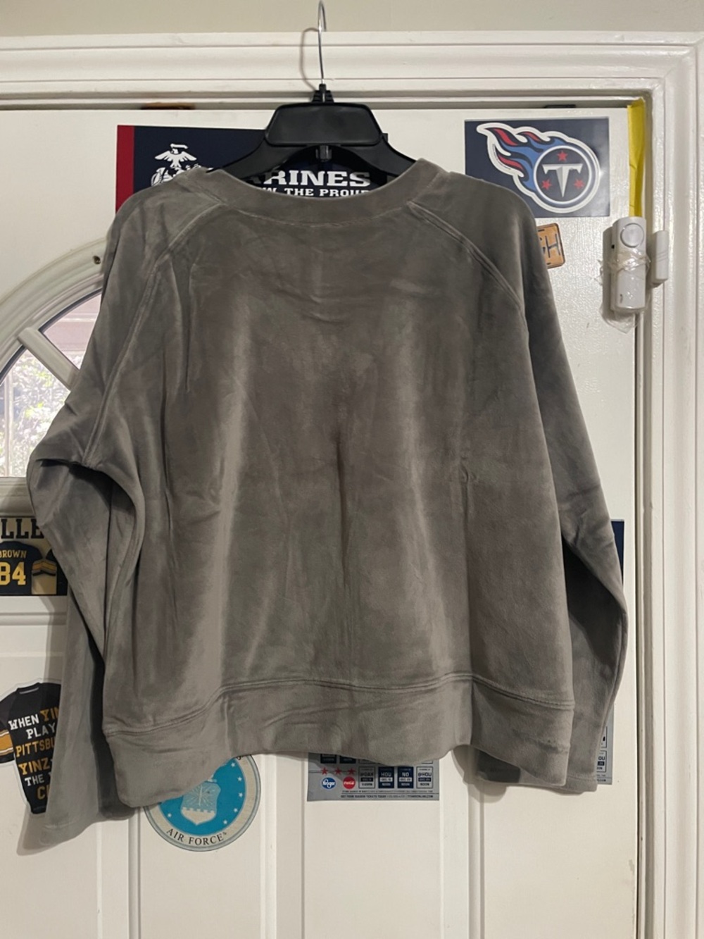 Texas Tech Red Raiders Gray Crewneck Sweatshirt - Picture 4 of 5